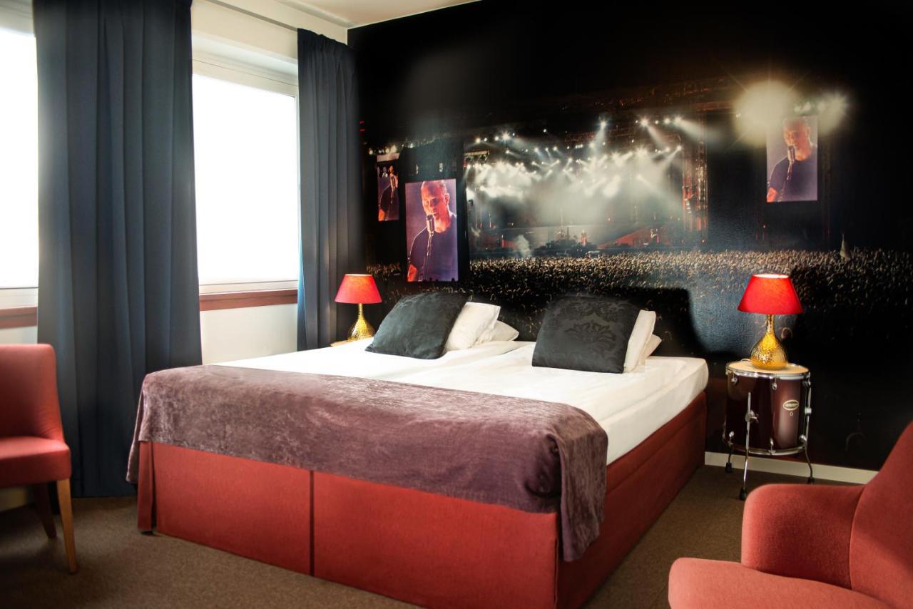 Hotell Hulingen Hultsfred Exterior photo